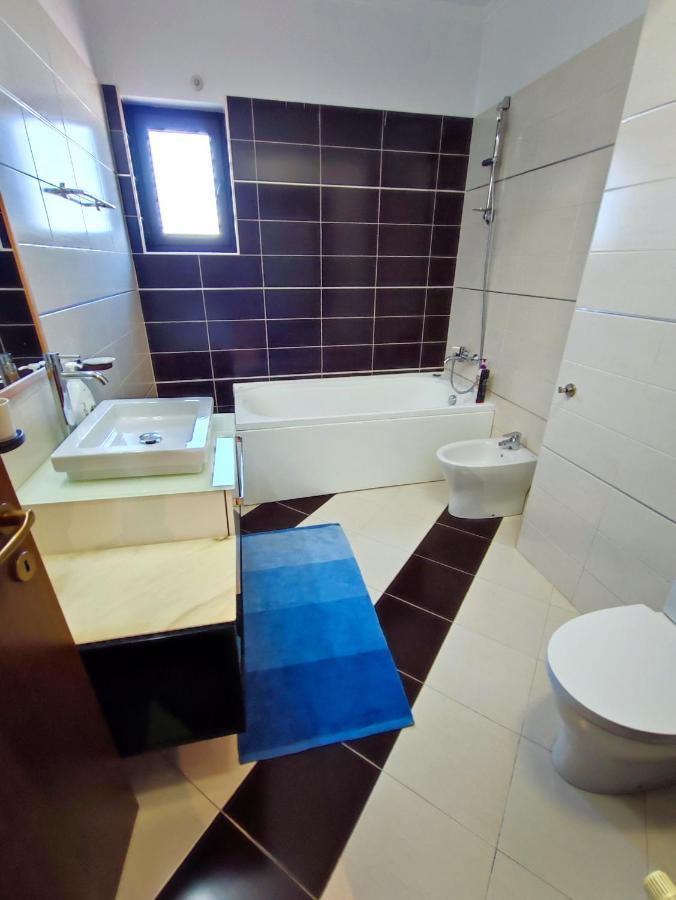 Aria Premium Apartment Bucharest Luaran gambar